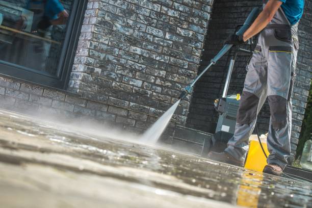 Best Commercial Pressure Washing in Des Moines, IA